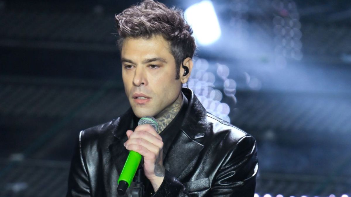 Fedez Sanremo reagisce provocazione