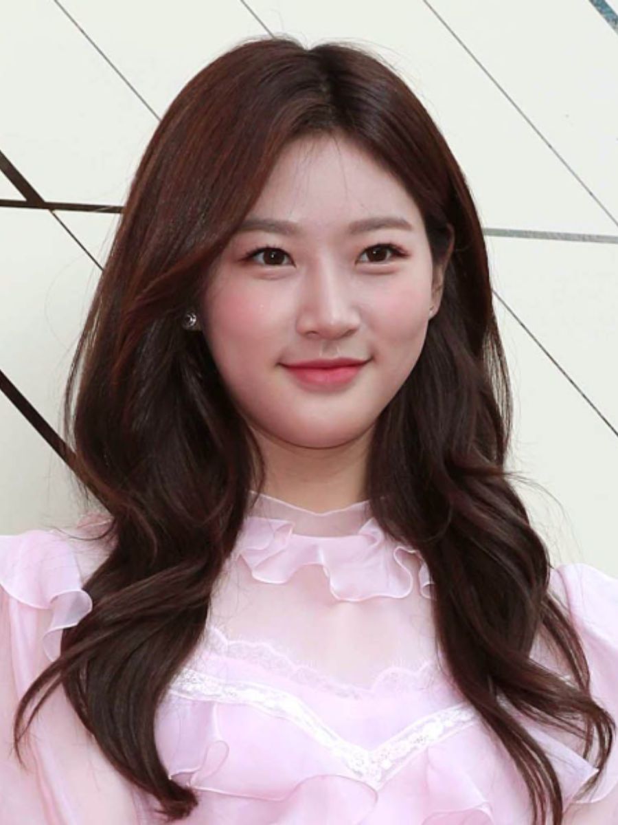 Kim Sae-ron è morta a 24 anni, l'attrice trovata senza vita in casa
