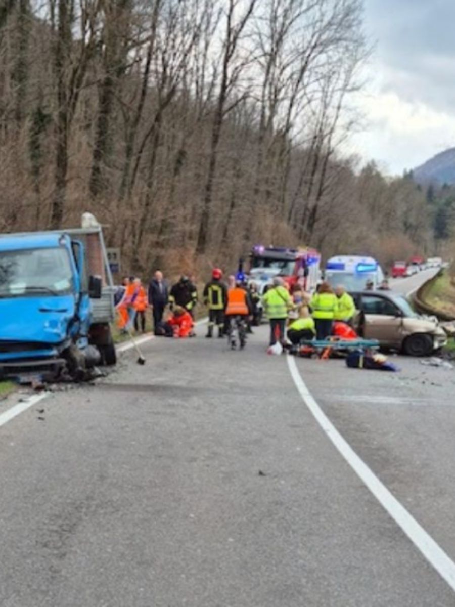 Tragico incidente in Valganna, scontro tra furgone e auto: 4 feriti