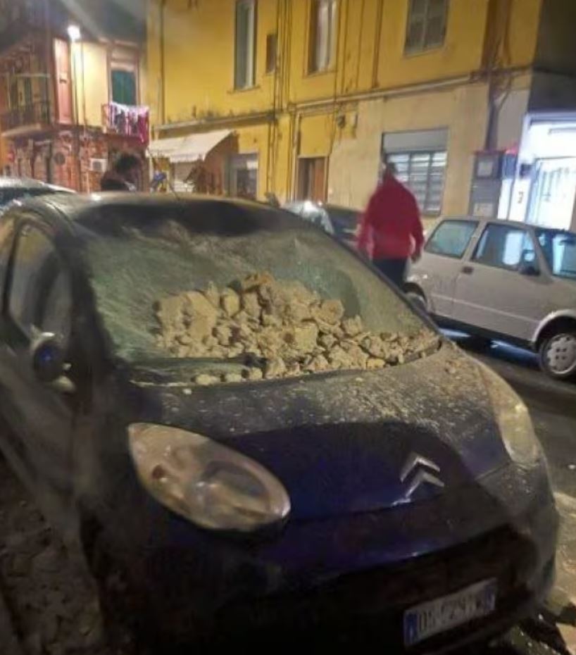 Terremoto a Napoli, danni