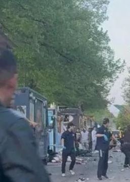 Auto sulla folla ad un festival: diversi morti e feriti, la situazione a Vancouuver