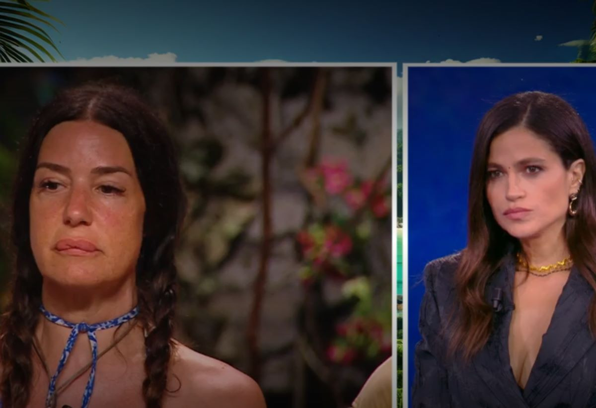 Sei pazza da Tvzap.it sei pazza l isola dei famosi volano stracci tra antonella mosetti e alessia fabiani video