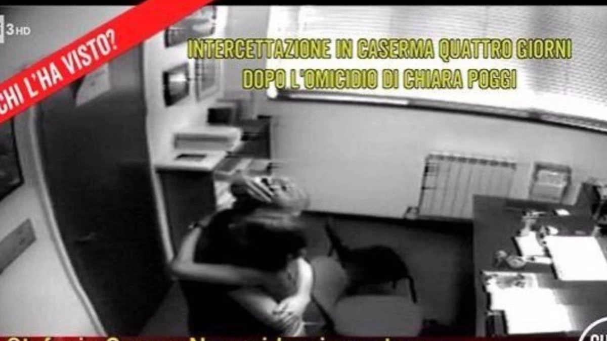 Garlasco, l’abbraccio a Stasi e quella frase sottovoce: il VIDEO a “Chi l’ha visto?” Garlasco, l’abbraccio a Stasi e quella frase sottovoce: il VIDEO a “Chi l’ha visto?”