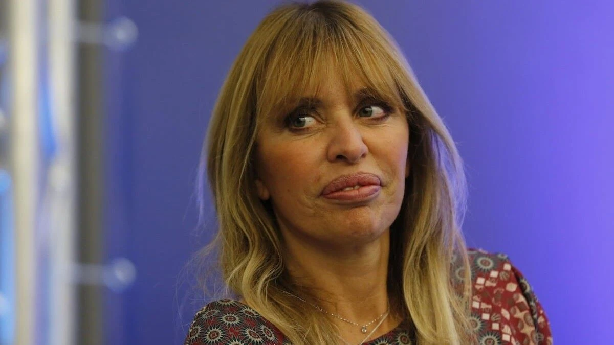 alessandra mussolini cambia partito colpo di scena dove va