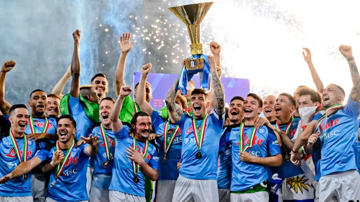 Una stagione epica: Il trionfo del Napoli e il gesto di sportività dell’Inter Una stagione epica: Il trionfo del Napoli e il gesto di sportività dell’Inter