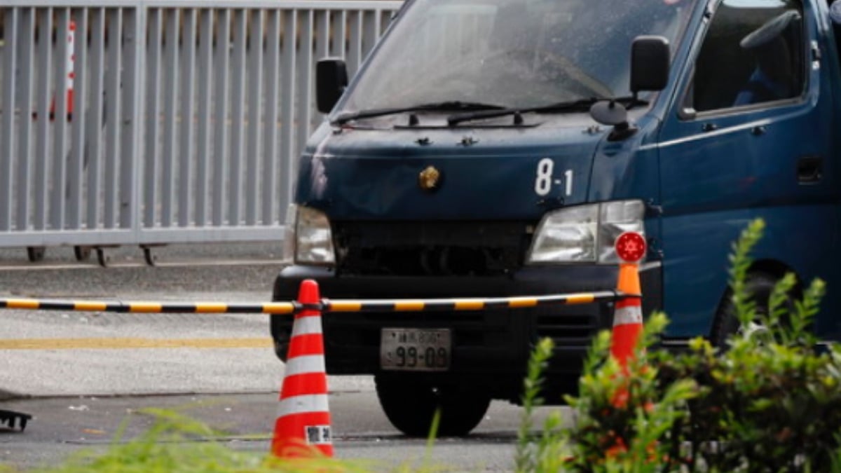 auto gruppo bambini usciti
