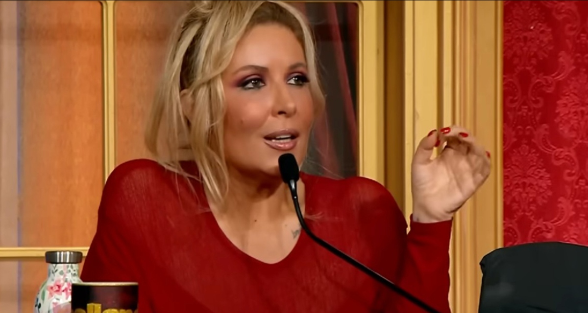 “Sognando Ballando con le Stelle”, Lucarelli smonta Bruganelli in diretta: non si è trattenuta “Sognando Ballando con le Stelle”, Lucarelli smonta Bruganelli in diretta: non si è trattenuta