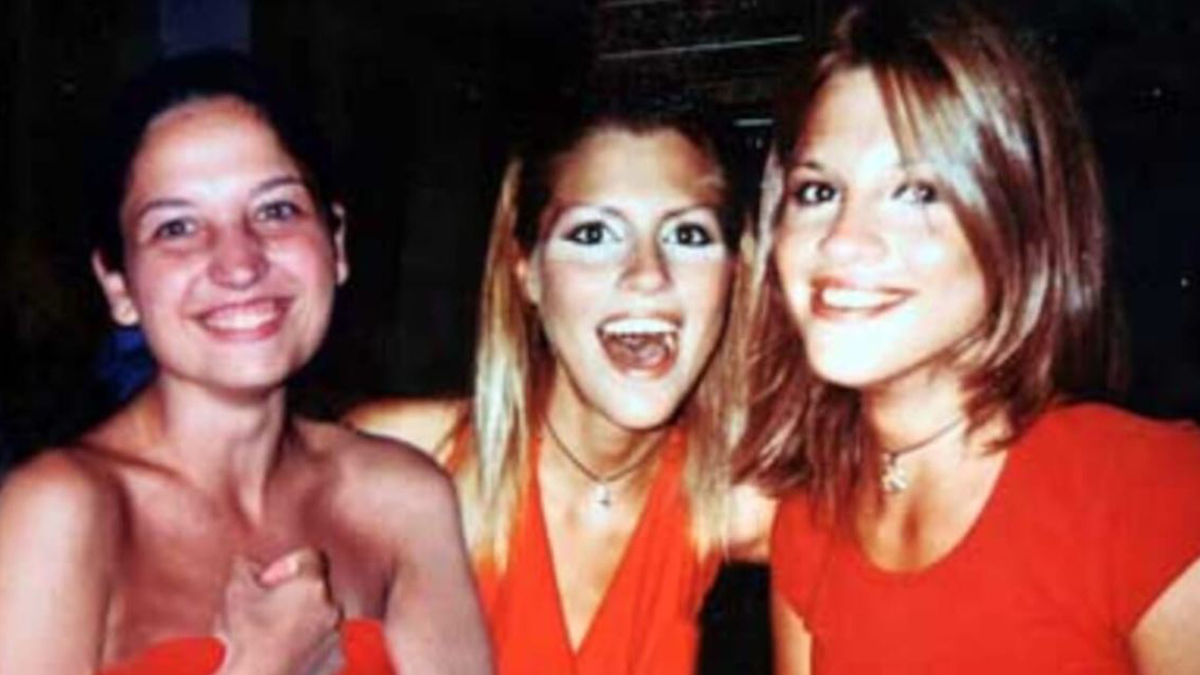 “Ma voi lo sapete chi è il padre delle sorelle Cappa?”: Garlasco, il retroscena spunta sui social “Ma voi lo sapete chi è il padre delle sorelle Cappa?”: Garlasco, il retroscena spunta sui social