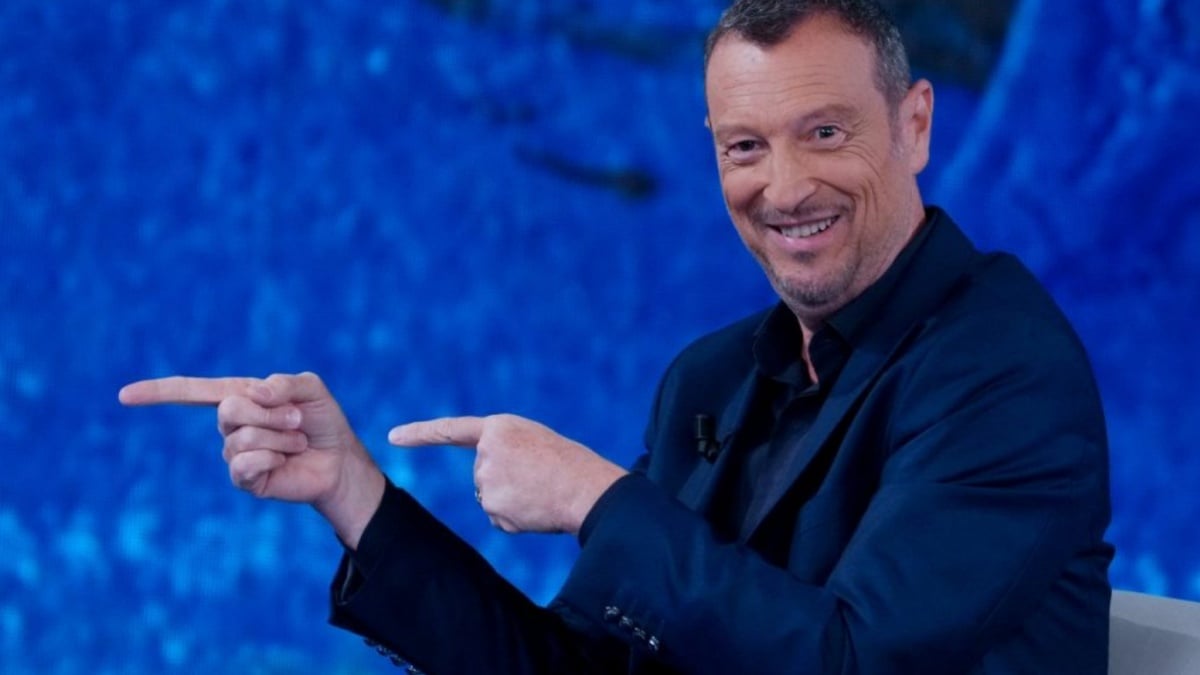 Nuovo game show per Amadeus e al suo fianco vuole proprio lei: clamoroso ritorno tv Nuovo game show per Amadeus e al suo fianco vuole proprio lei: clamoroso ritorno tv