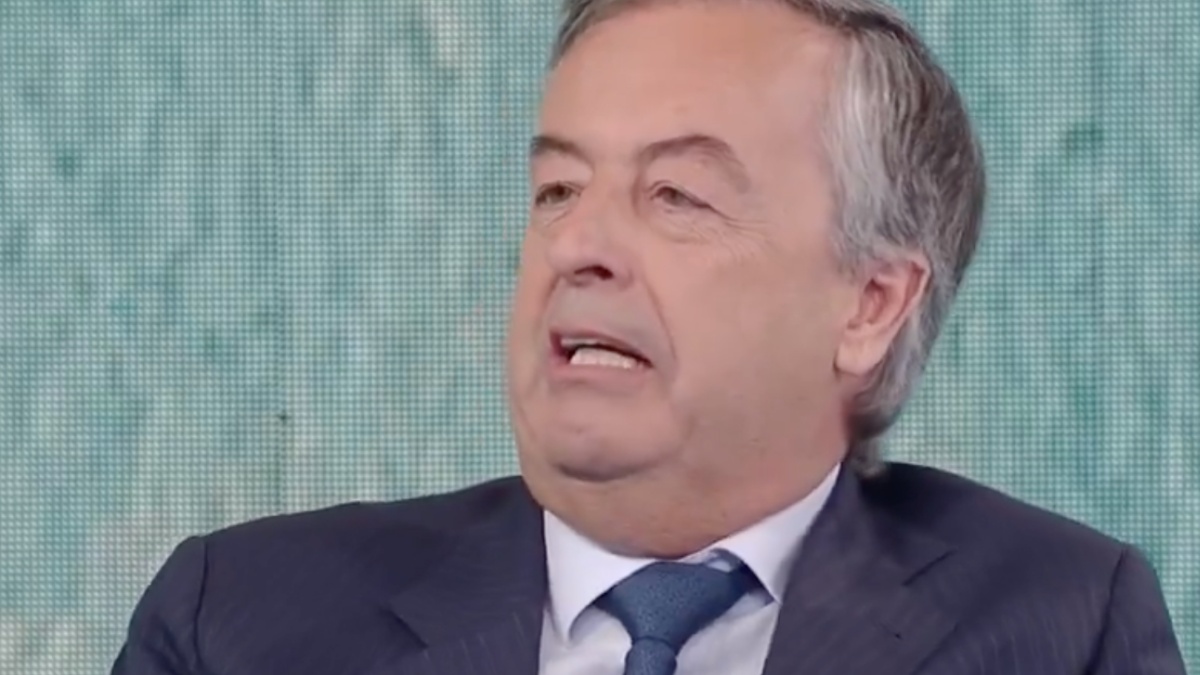 Burioni lancia l’allarme a “Che Tempo che fa”: “Bisogna intervenire subito”. Cosa sta succedendo Burioni lancia l’allarme a “Che Tempo che fa”: “Bisogna intervenire subito”. Cosa sta succedendo