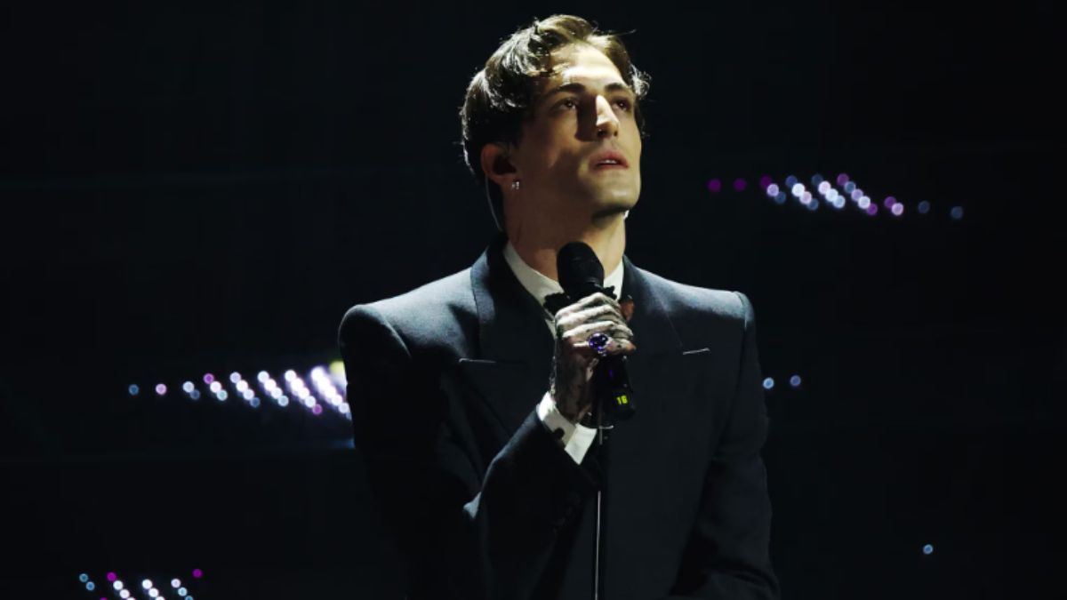“Mi ha distrutto”. Damiano David, la confessione inaspettata sulla relazione segreta “Mi ha distrutto”. Damiano David, la confessione inaspettata sulla relazione segreta