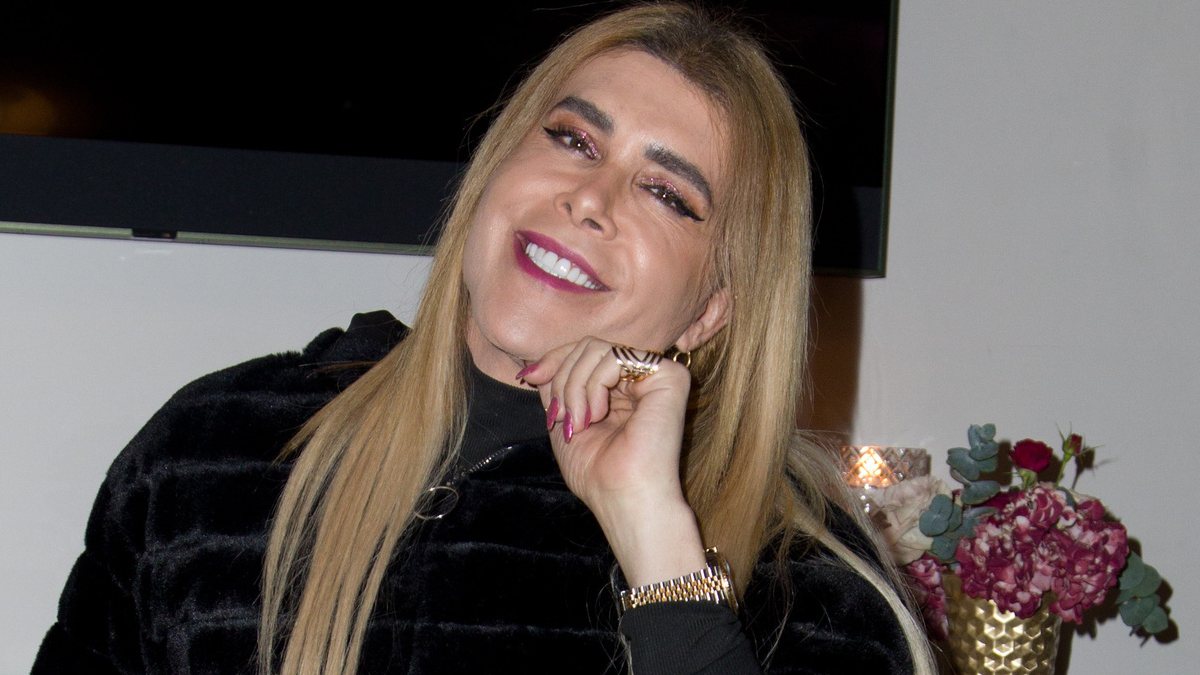 Divento Jenny da Tvzap.it divento jenny la scelta radicale del vip italiano fa discutere