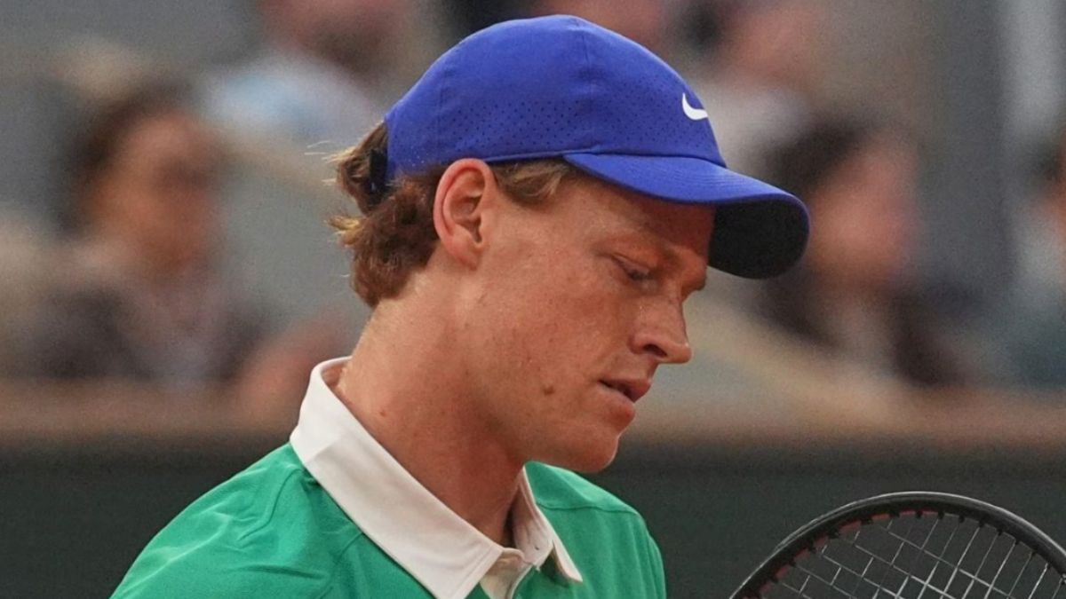 jannik sinner nuovi problemi durante il roland garros cosa succede da Tvzap.it jannik sinner nuovi problemi durante il roland garros cosa succede