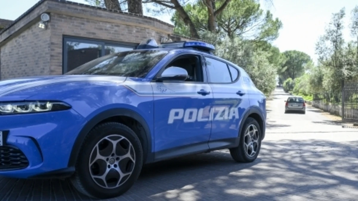 Italia, l’orribile notizia poco fa: neonata trovata morta nel parco, cosa ha scoperto la polizia Italia, l’orribile notizia poco fa: neonata trovata morta nel parco, cosa ha scoperto la polizia