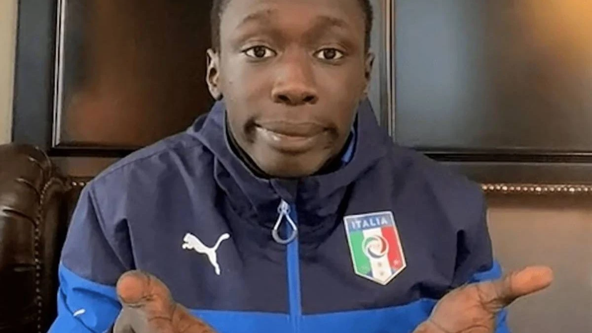 “Khaby Lame arrestato”: la notizia gela i fan, cosa sappiamo “Khaby Lame arrestato”: la notizia gela i fan, cosa sappiamo