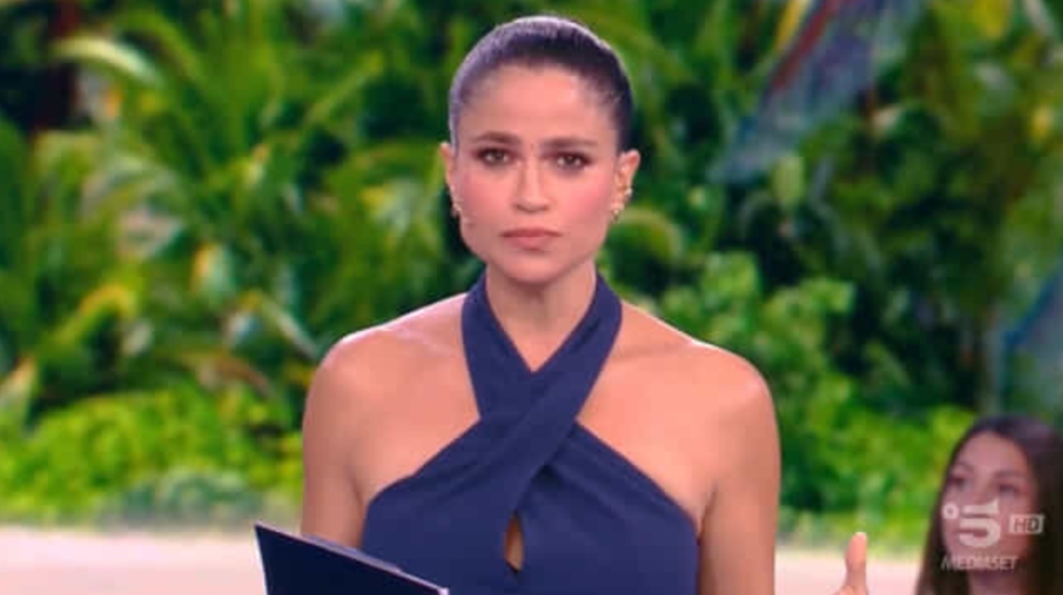 L’isola dei famosi, chi è stato eliminato: l’annuncio a fine serata L’isola dei famosi, chi è stato eliminato: l’annuncio a fine serata