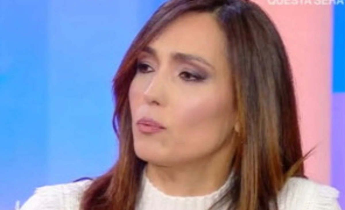“Questo non te lo permetto!”. La Volta Buona, Caterina Balivo sbotta in diretta “Questo non te lo permetto!”. La Volta Buona, Caterina Balivo sbotta in diretta