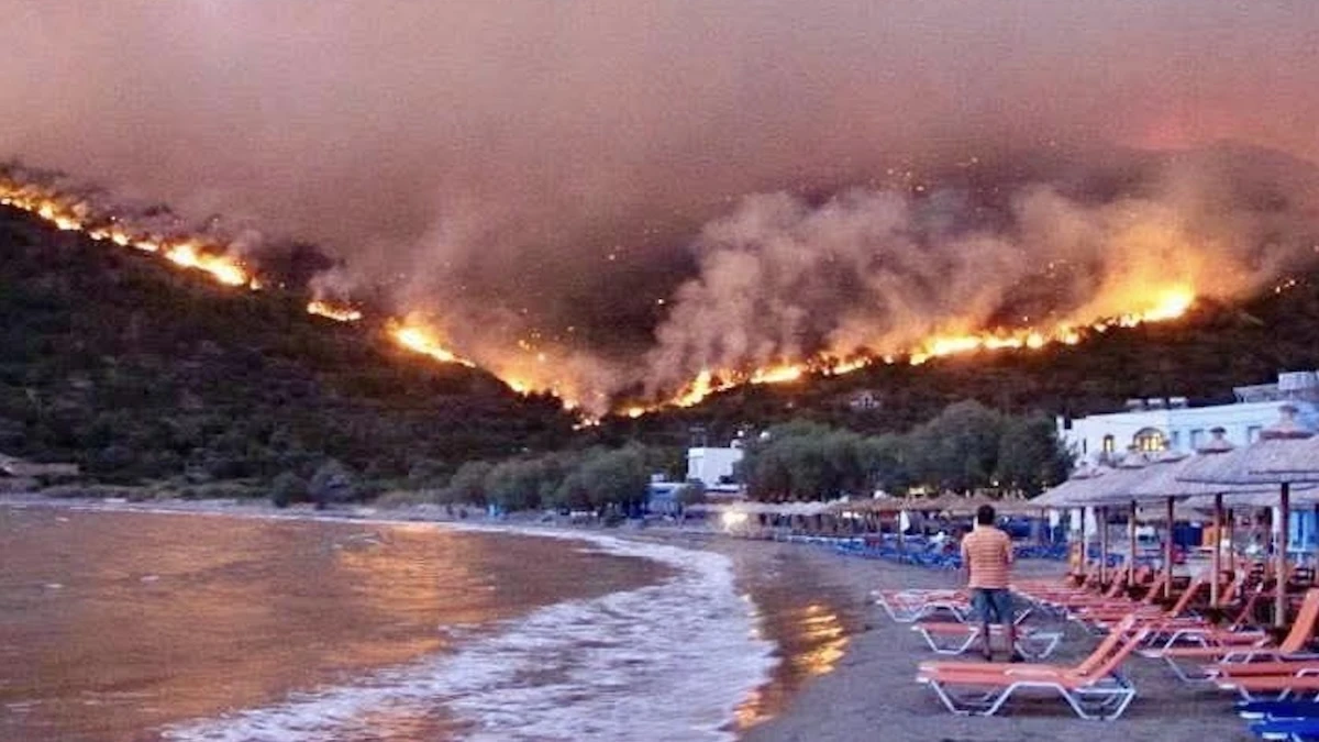 inferno di fuoco fiamme e distruzione ovunque isola completamente distrutta