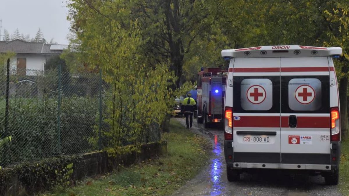 Mangiata di pesce finisce malissimo: 14 ragazzi finiscono in ospedale Mangiata di pesce finisce malissimo: 14 ragazzi finiscono in ospedale