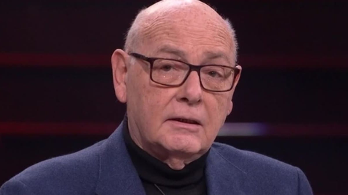Premier Meloni, il noto avvocato torna all’attacco: l’accusa in Tv sul referendum Premier Meloni, il noto avvocato torna all’attacco: l’accusa in Tv sul referendum
