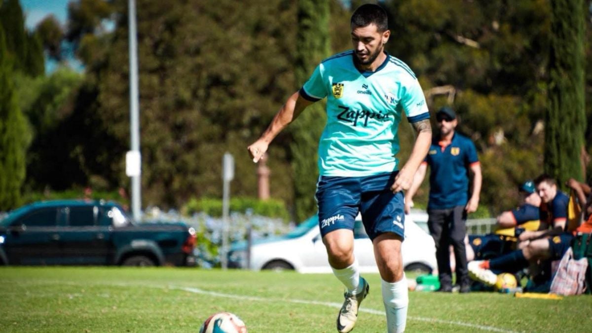 Calcio sotto choc, il giocatore precipita dall’ottavo piano e muore Calcio sotto choc, il giocatore precipita dall’ottavo piano e muore