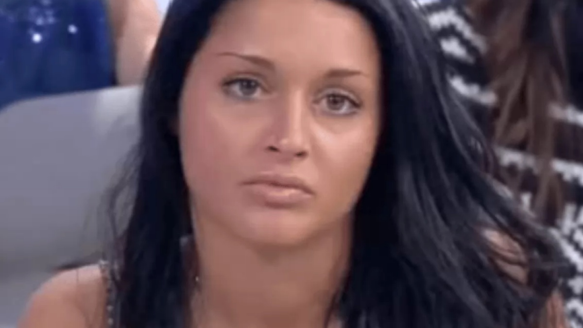 Diletta Pagliano, un vero dramma: l’ex corteggiatrice di “UeD” operata alla testa