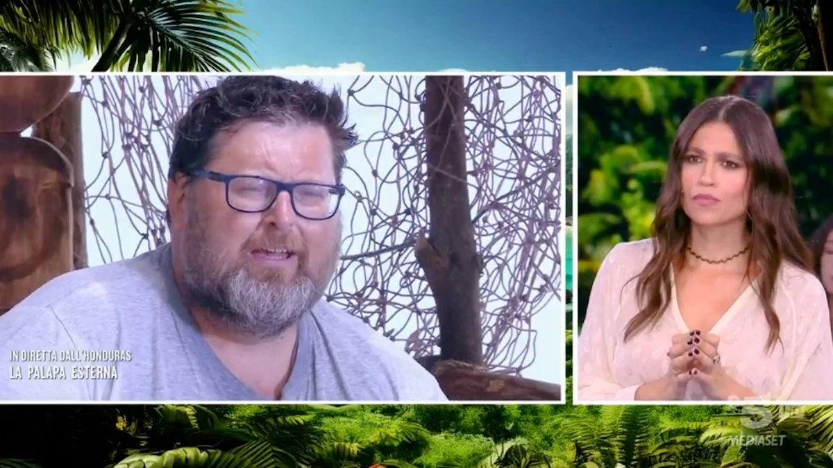 “L’Isola dei famosi”, quanti kg ha perso Adinolfi: tutti a bocca aperta