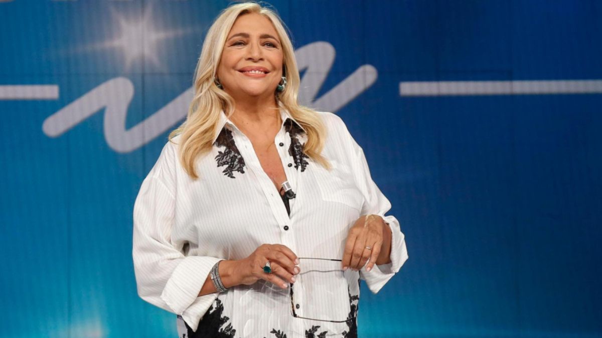 “Domenica In”, clamoroso retroscena: il famoso cantante affiancherà zia Mara? “Domenica In”, clamoroso retroscena: il famoso cantante affiancherà zia Mara?