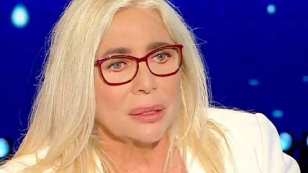 Mara Venier, che tegola per “Domenica In”: cosa sta succedendo Mara Venier, che tegola per “Domenica In”: cosa sta succedendo