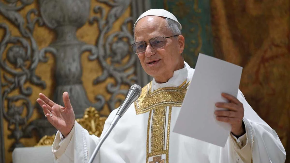 Papa Leone ha scelto dove trascorrere l’estate, svelato il luogo: il motivo è preciso Papa Leone ha scelto dove trascorrere l’estate, svelato il luogo: il motivo è preciso