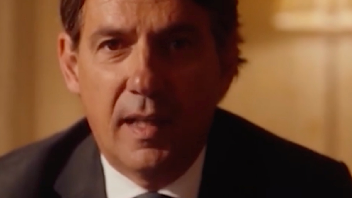 Simone Inzaghi arriva in Arabia dopo l’addio all’inter ma accade l’impensabile: gaffe clamorosa (VIDEO) Simone Inzaghi arriva in Arabia dopo l’addio all’inter ma accade l’impensabile: gaffe clamorosa (VIDEO)