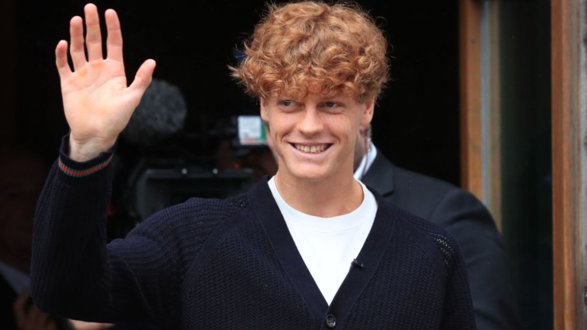 jannik sinner il gesto commovente che fa piangere milioni di italiani