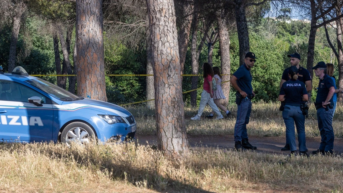 Villa Pamphili, cosa ha detto l’uomo fermato dalla polizia: rivelazione choc Villa Pamphili, cosa ha detto l’uomo fermato dalla polizia: rivelazione choc