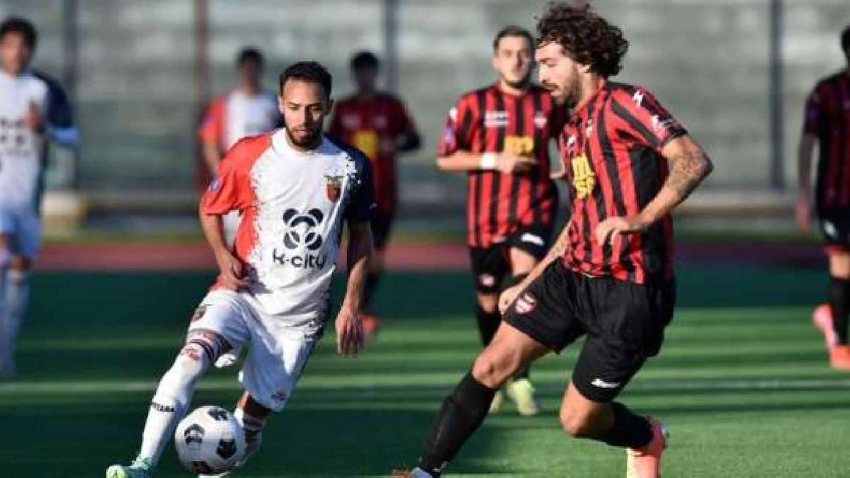 Aneurisma cerebrale: il calciatore italiano operato d’urgenza Aneurisma cerebrale: il calciatore italiano operato d’urgenza