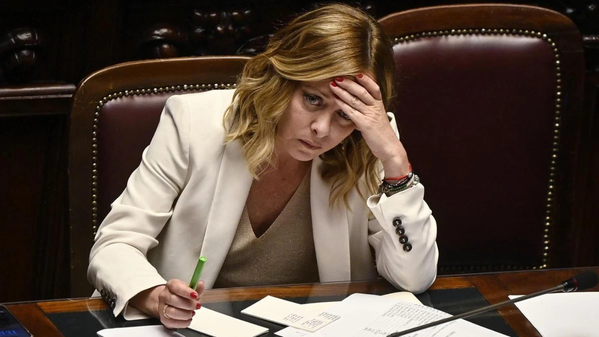 terremoto in politica arriva l8217ultimatum al ministro meloni in difficolt224