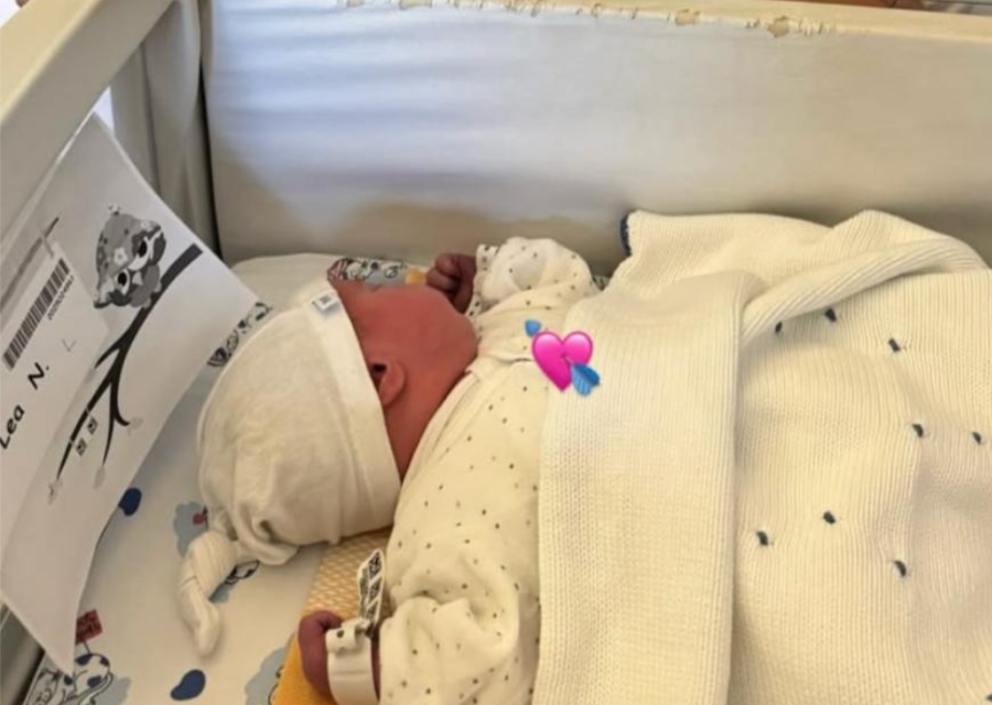 “È nata Lea”: la famosissima diventa mamma per la seconda volta “È nata Lea”: la famosissima diventa mamma per la seconda volta