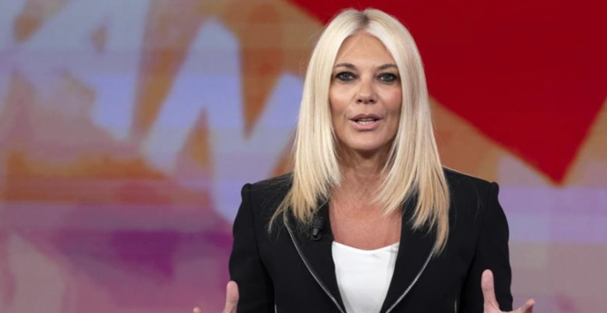 Lutto per Eleonora Daniele, la triste notizia: “Come perdere una parte di sé” Lutto per Eleonora Daniele, la triste notizia: “Come perdere una parte di sé”