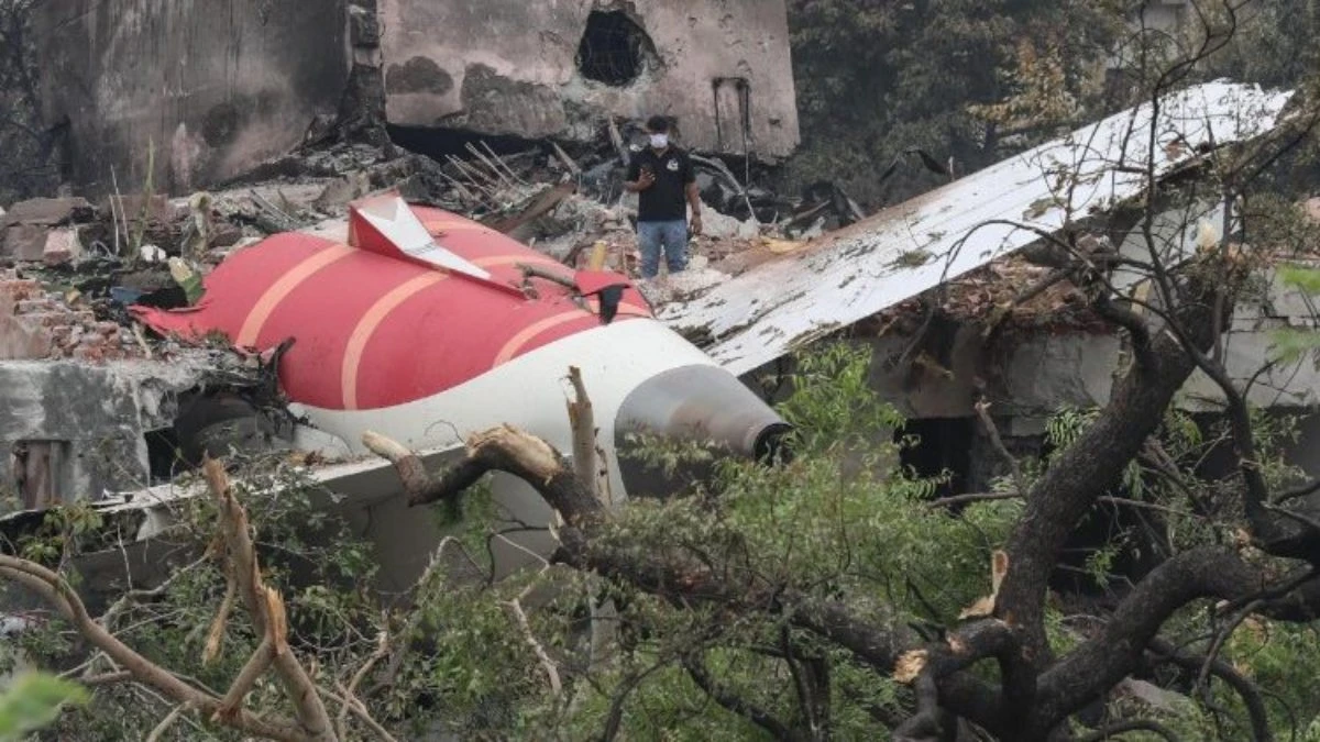 Aereo precipitato, non è stato un guasto tecnico: cosa è emerso dalla scatola nera Aereo precipitato, non è stato un guasto tecnico: cosa è emerso dalla scatola nera