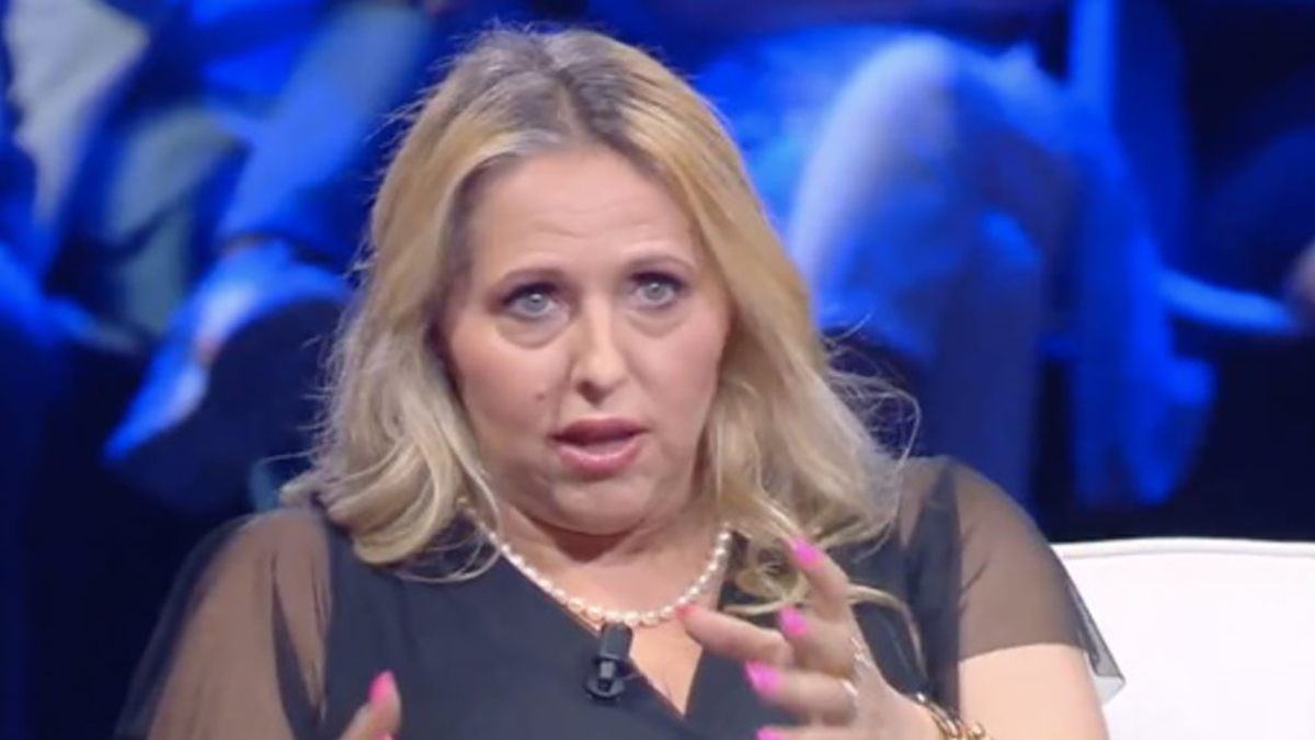 Garlasco, Cavallaro ribalta tutto a Zona bianca: “La verità su su ignoto 3” Garlasco, Cavallaro ribalta tutto a Zona bianca: “La verità su su ignoto 3”