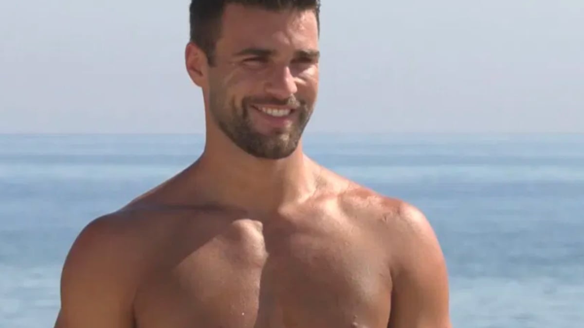 “Tutte pazze per lui”: Temptation Island, chi è davvero Flavio “Tutte pazze per lui”: Temptation Island, chi è davvero Flavio