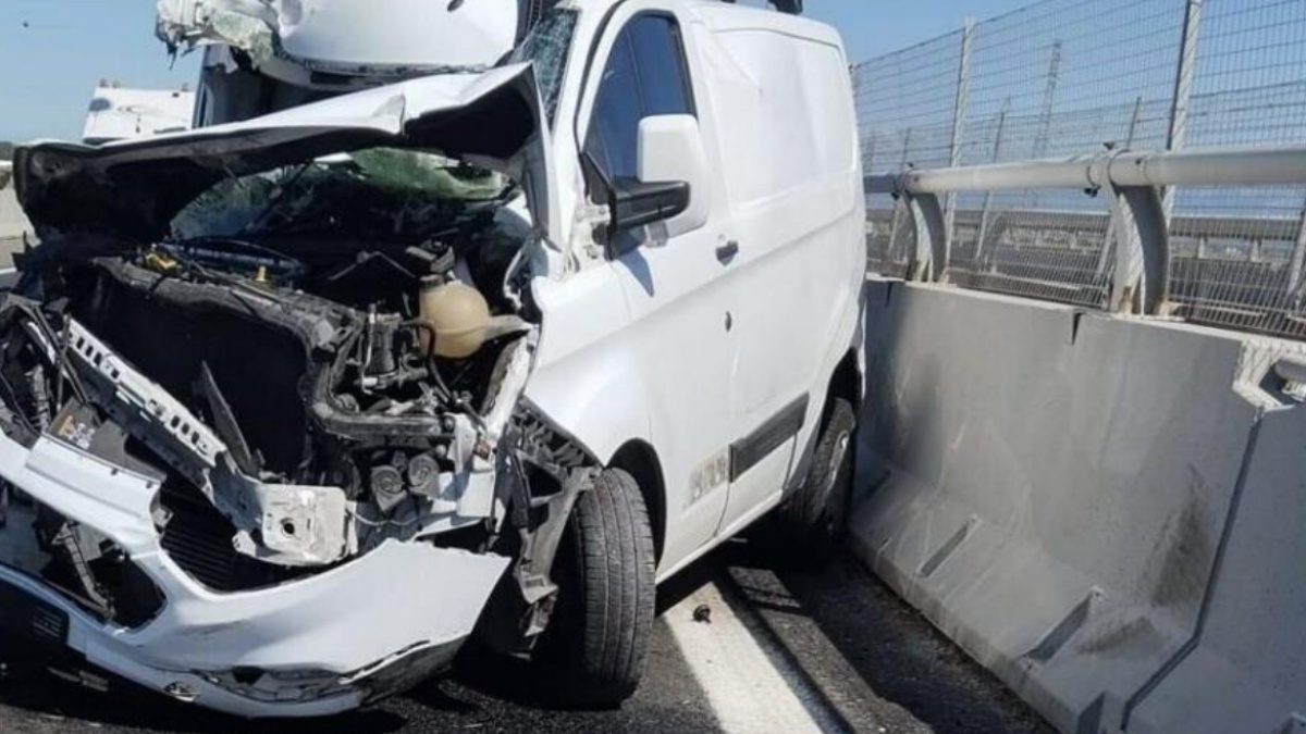 Nuova tragedia nel calcio, addio a un vero talento: morto in uno schianto spaventoso Nuova tragedia nel calcio, addio a un vero talento: morto in uno schianto spaventoso