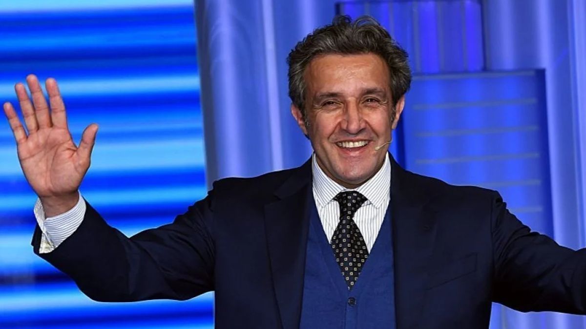 Flavio Insinna torna in Tv: ecco dove lo vedremo il prossimo autunno Flavio Insinna torna in Tv: ecco dove lo vedremo il prossimo autunno