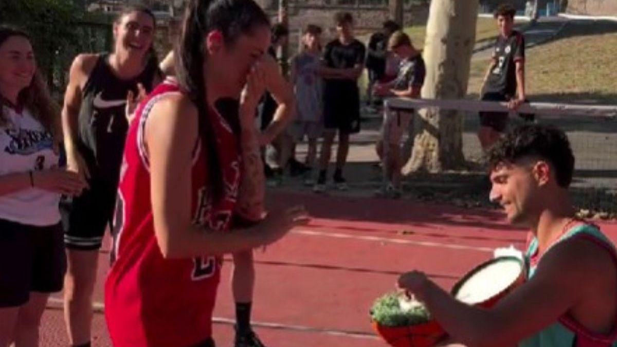 “Mi vuoi sposare?”: proposta di matrimonio top per la campionessa italiana “Mi vuoi sposare?”: proposta di matrimonio top per la campionessa italiana