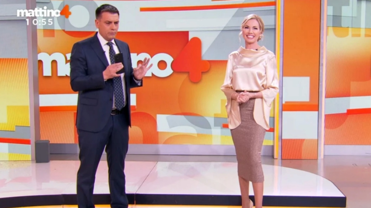Mediaset, doccia fredda per Federica Panicucci e Roberto Poletti: cosa è successo Mediaset, doccia fredda per Federica Panicucci e Roberto Poletti: cosa è successo