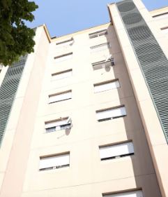 “Acqua fredda e paura a fare la doccia”: allarme legionella in Italia, la denuncia dei residenti di Via Rizzoli