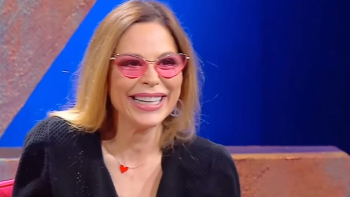 Ornella Muti, la figlia di Naike Rivelli si sposa: chi è il futuro marito Ornella Muti, la figlia di Naike Rivelli si sposa: chi è il futuro marito