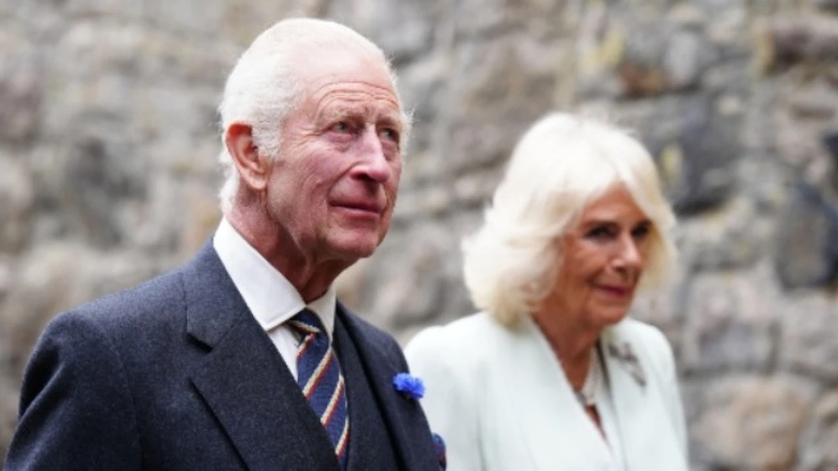 carlo e camilla allarme durante la visita ufficiale li hanno portati via