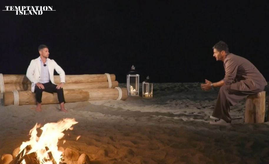 Falò di Alessio a Temptation Island