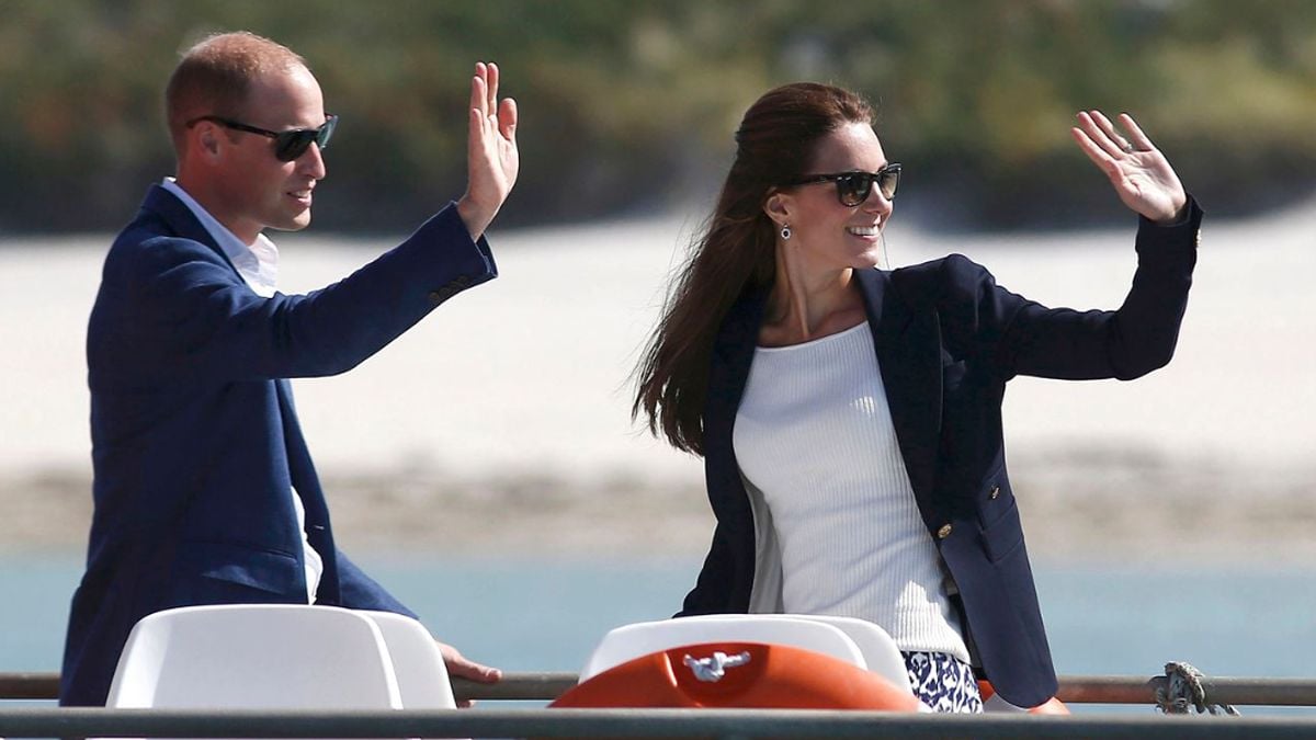 kate e william la vacanza finisce in polemica bufera sulla coppia reale