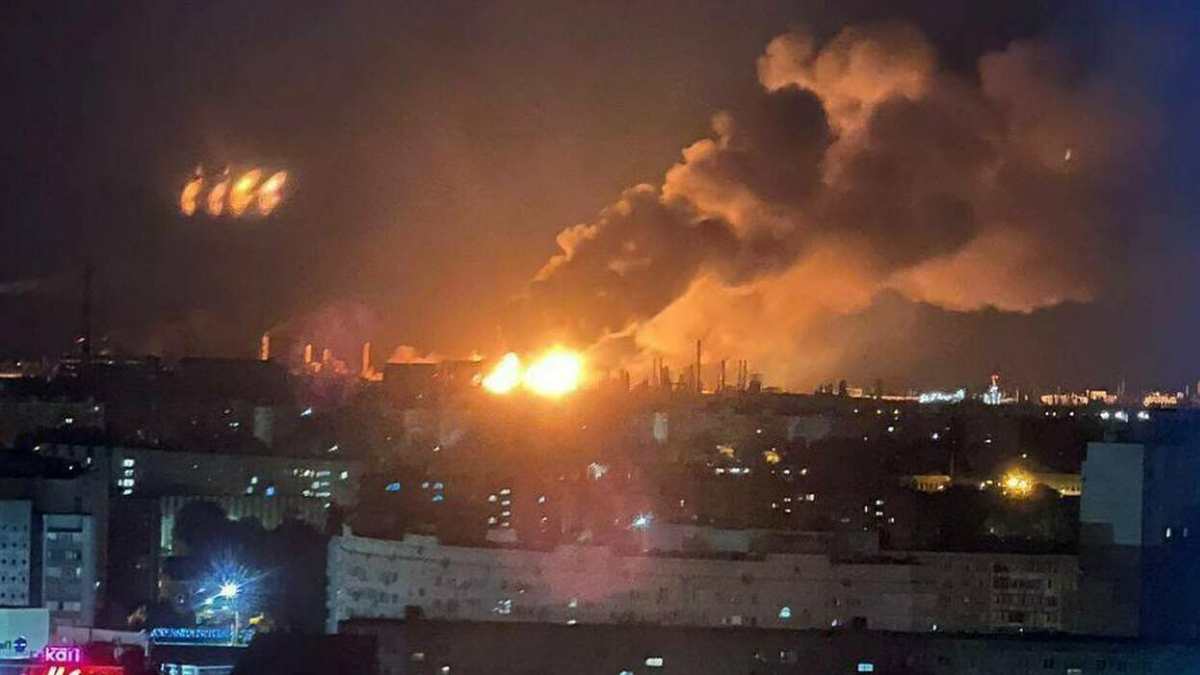 “Distrutto tutto”, attacco mostruoso a Putin: cosa sta succedendo “Distrutto tutto”, attacco mostruoso a Putin: cosa sta succedendo